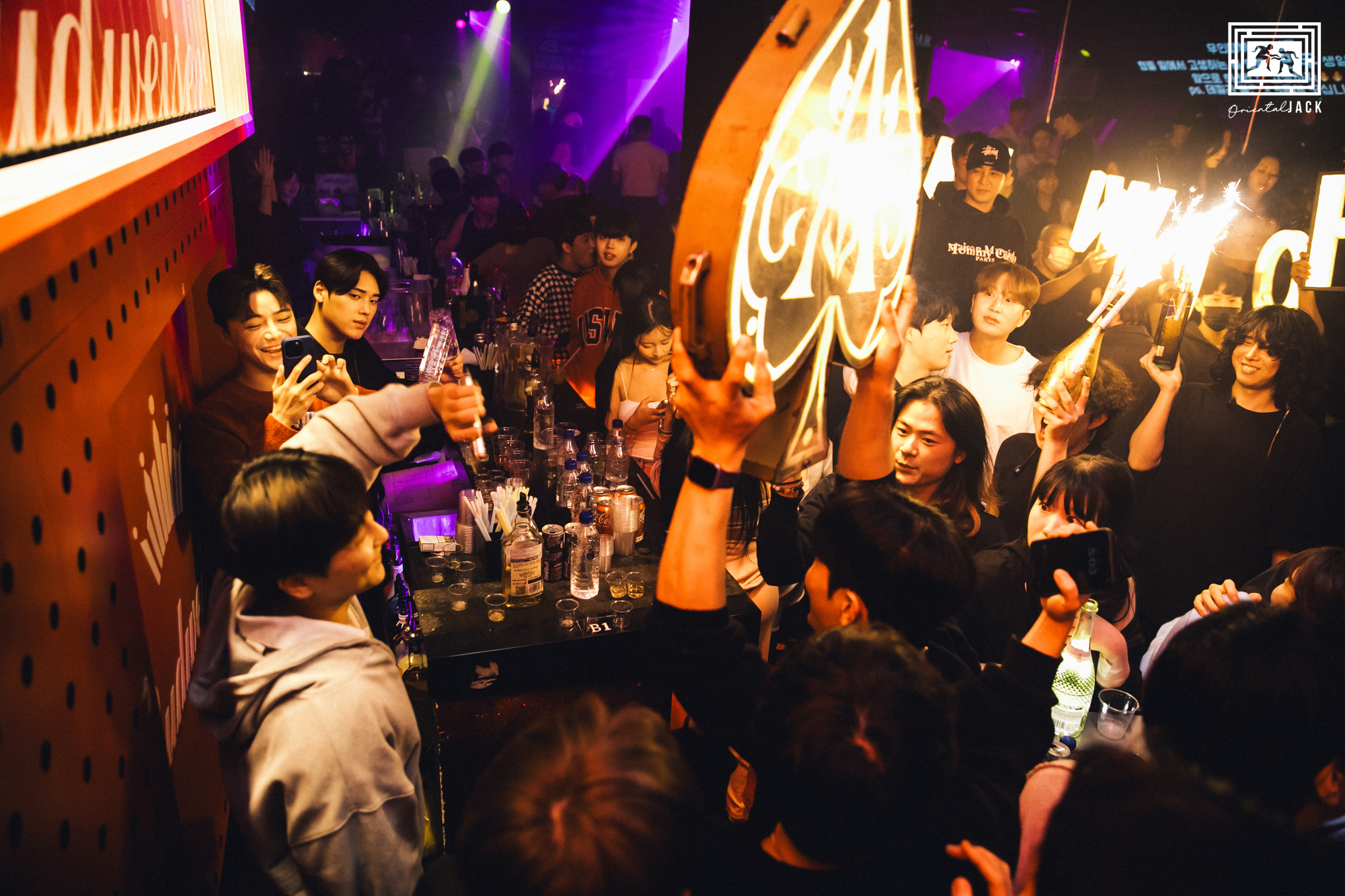 Seoul nightlife for foreigners